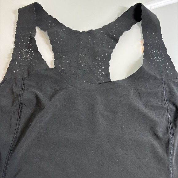 Lululemon Lightweight Racerback Lace Trim Athletic Tank Size Med Black - Picture 2 of 11